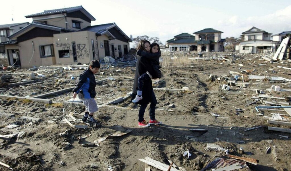 ฝันเห็นแผ่นดินไหว